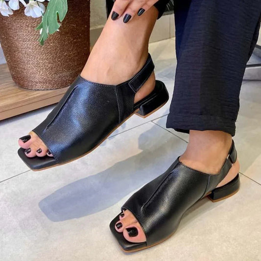 Comfortable Flat Sandals for Women with Peep Toe Slingback Strap Leather Look Minimalist Style
