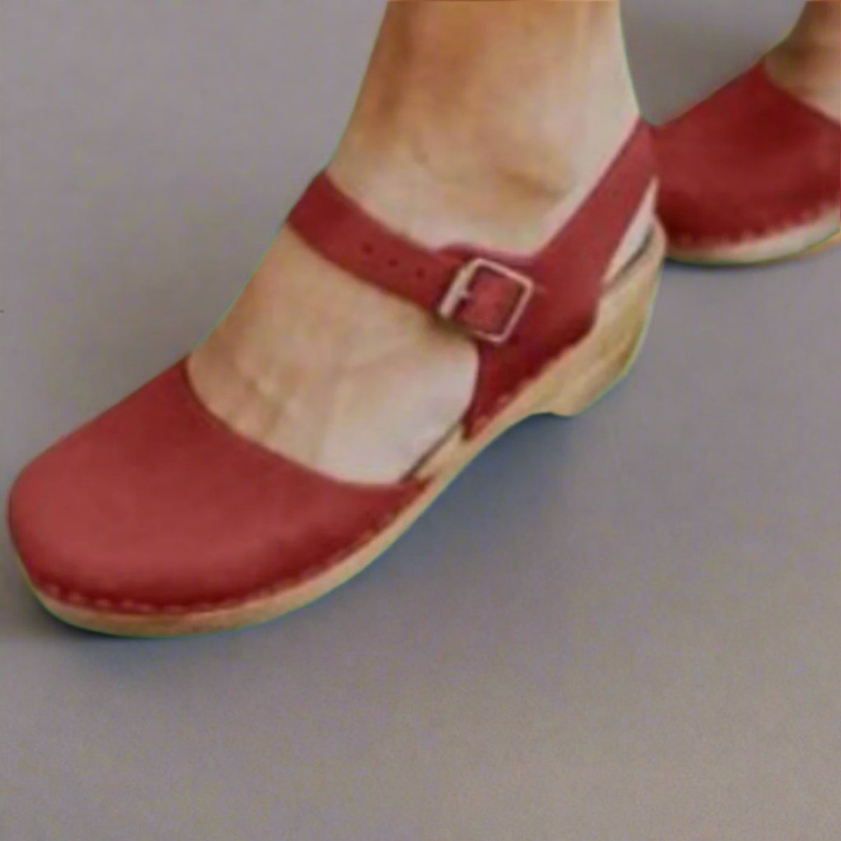 Britta | Women's Platform Clog Ankle Strap Closed Toe Heel
