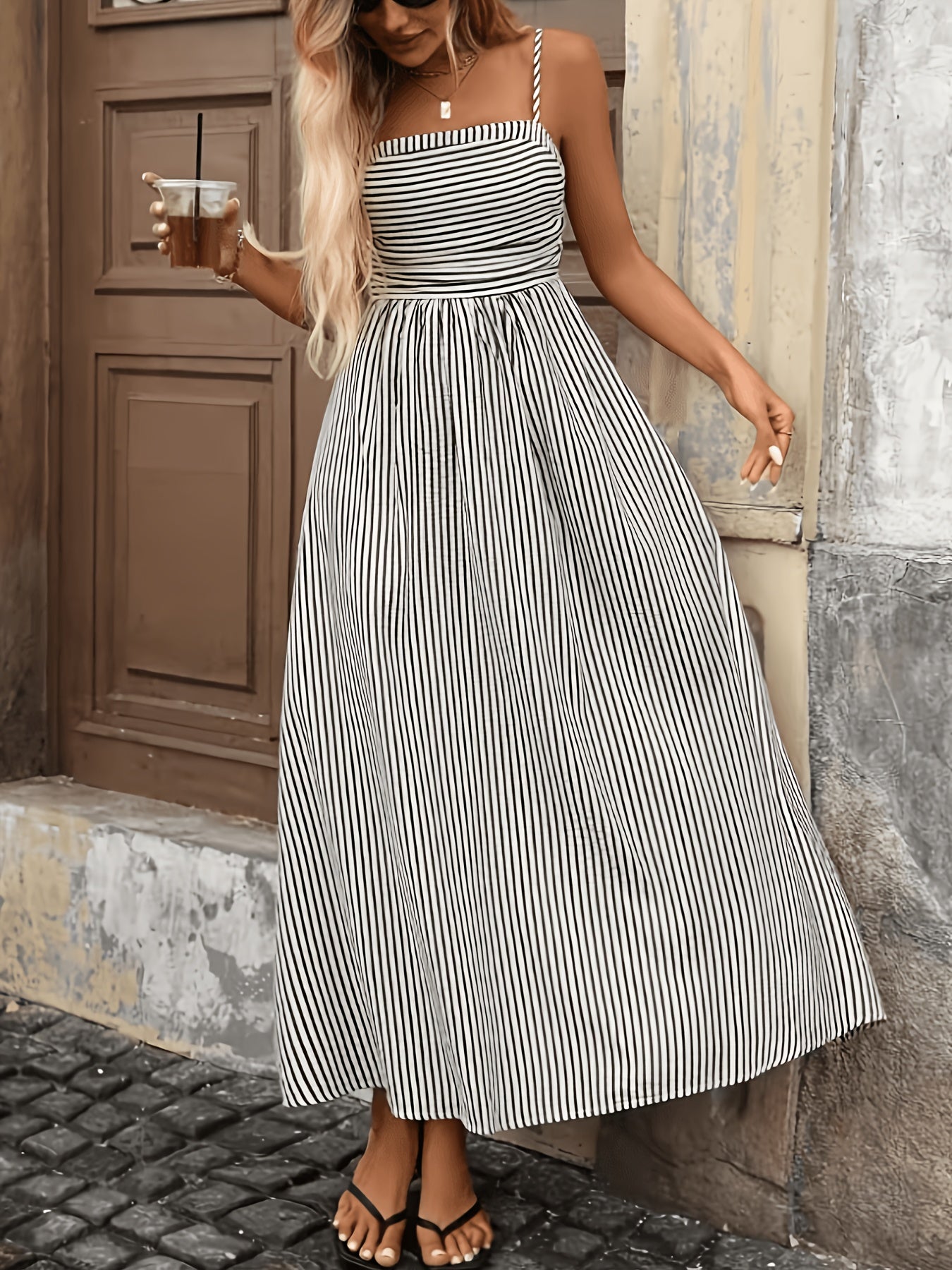 Women'S New Striped Back Hole, Long Camisole Dress, Fashionable Elegant Commute Vacation, Casual Party, Street Trendy, Daily A-Line Skirt, Suitable for Spring Summer