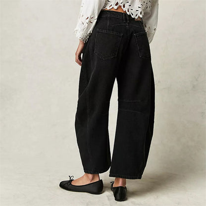 Effortless Relaxed Mom Jeans for Women in Cropped Barrel Leg Denim Style